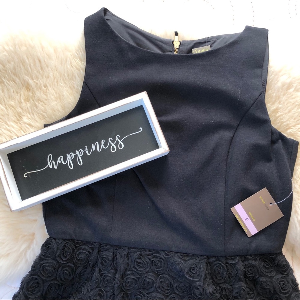 NWT Just Taylor shift dress